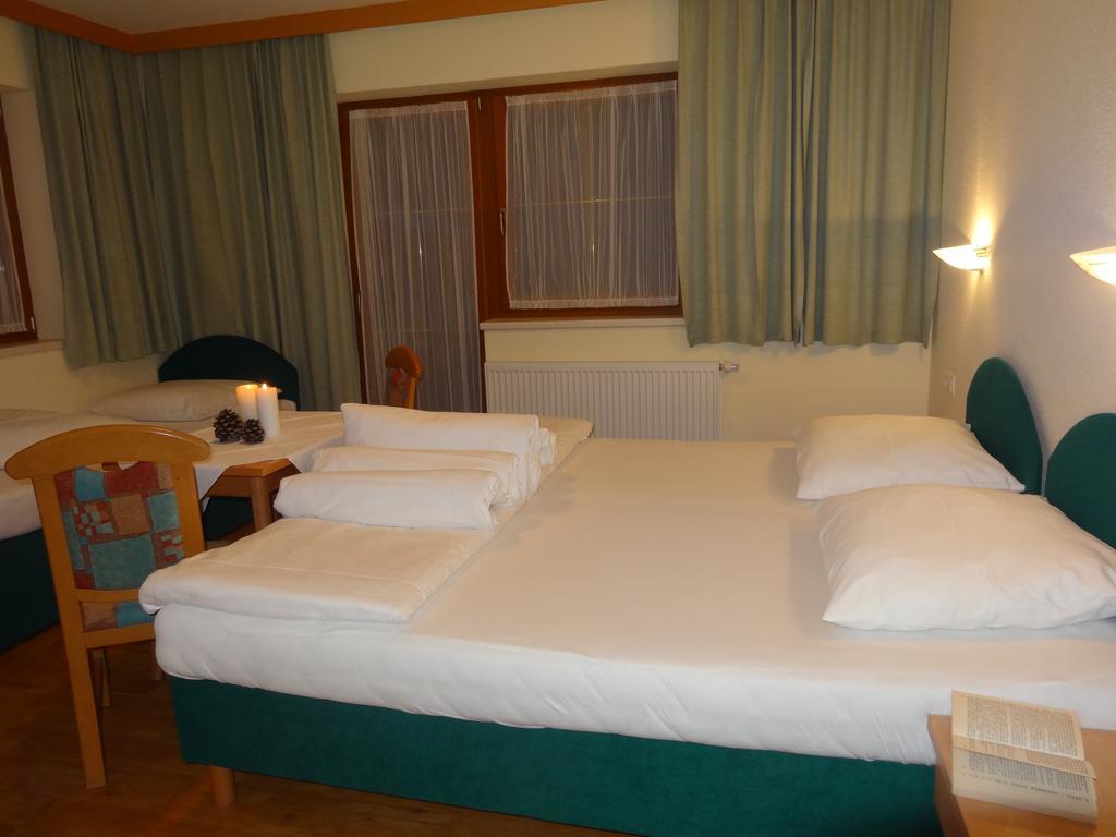 Walchenhof Hotel Mayrhofen Kamer foto