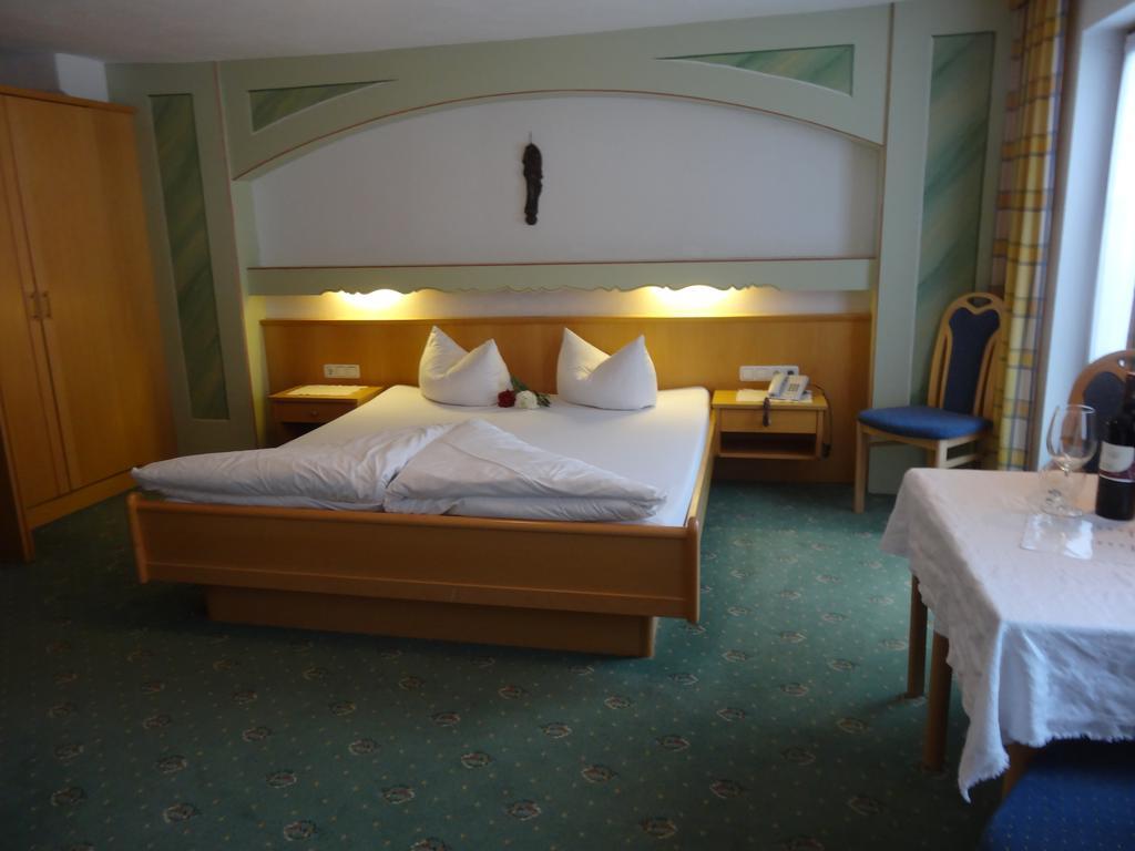 Walchenhof Hotel Mayrhofen Kamer foto